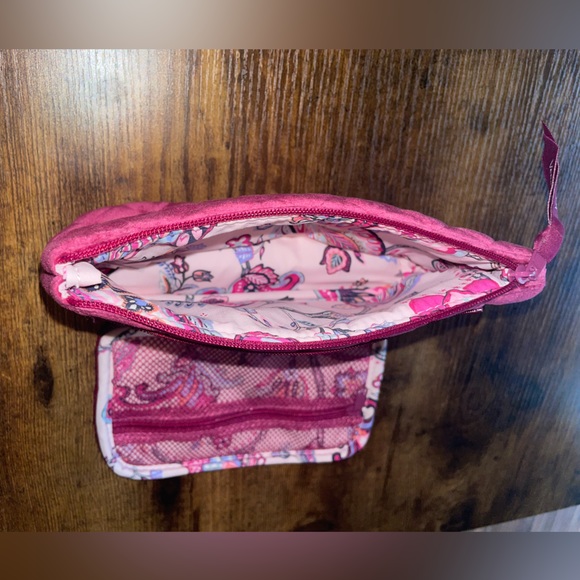 NWOT: Vera Bradley Compact Organizer Bag - Picture 3 of 5